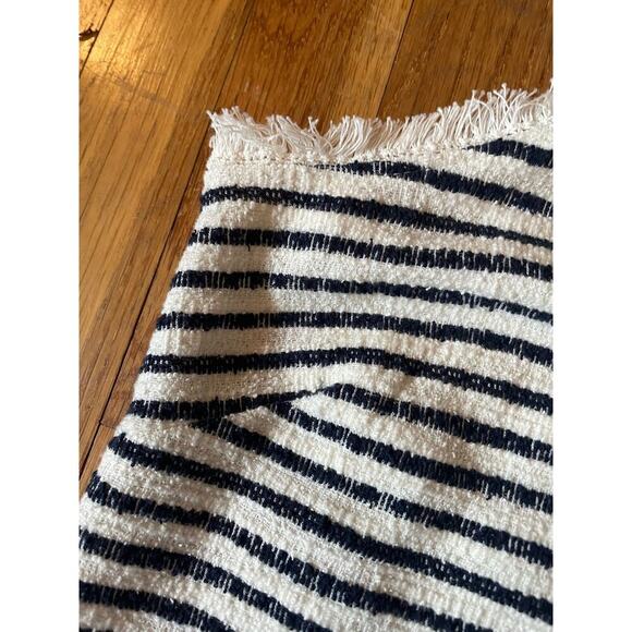 Green Envelope Structured Fringe Sleeveless Striped Blouse - Picture 4 of 6